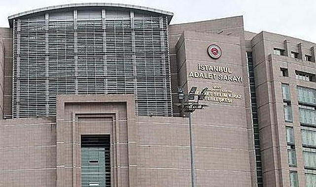 İstanbul CHP İl Kongresi’ne mahkemeden durdurma kararı