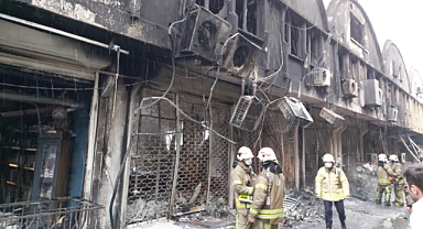 İSTOÇ’ta yangın: Onlarca iş yeri hasar gördü