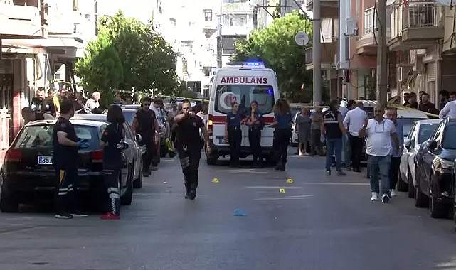 İzmir Balçova'da polis karakoluna silahlı saldırı: 2 polis şehit olurken 1 polis ağır yaralandı