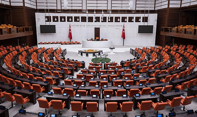 Bahçeli: Gazi Meclis protesto veya siyasi pervasızlık yeri değildir