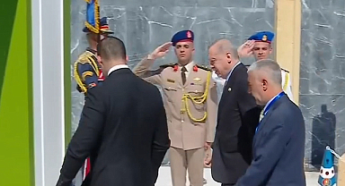 Cumhurbaşkanı Erdoğan, Gazze zirvesi için Mısır'da