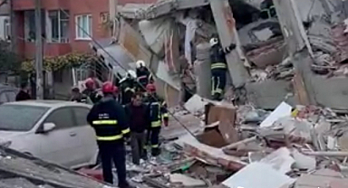 Gebze'de 5 katlı bina çöktü: Enkaz altında kalanlar var