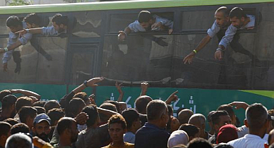 İsrail, 2 bine yakın Filistinli esiri serbest bıraktı