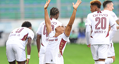 Karadeniz derbisinde kazanan Trabzonspor 