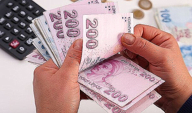 Kamu borçlarında gecikme faizi düşürüldü