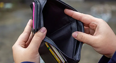 Kredi ve kredi kartı borcunu ödeyemeyenlerin sayısı 2,5 milyona yaklaştı