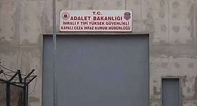 Milli Dayanışma, Kardeşlik ve Demokrasi Komisyonu İmralı'ya gitti