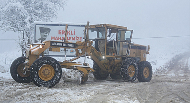 Atakum'un yüksek mahallelerinde karla mücadele