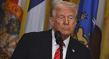 Trump dünyayı germeye devam ediyor: İran ile ticaret yapan ülkelere vergi tehdidi