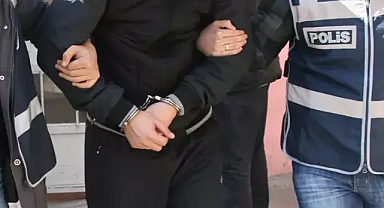 Suç örgütlerine bilgi sızdıran polislere gözaltı