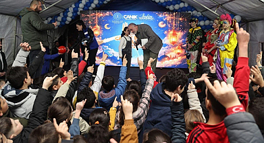 Canik'te Ramazan Sevinci Mahallelerde Paylaşıldı