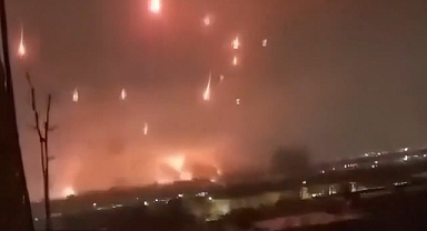 İran'dan İsrail'e intikam saldırısı: Yüzlerce füze hedefe ulaştı