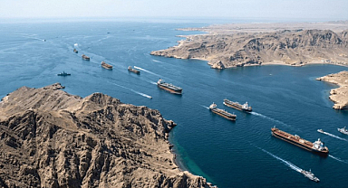 İran, hangi ülkelerin gemilerine güvenli geçiş izni verdi