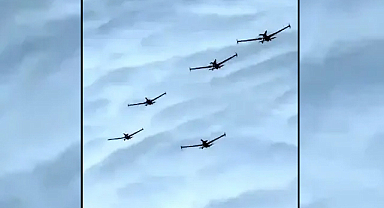 K2 Kamikaze İHA sahnede: 2 bin km menzil + Akıllı sürü otonomisi