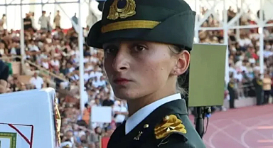 Kılıç çeken Teğmen Ebru Eroğlu'nun geri dönüşüne mahkemeden ret