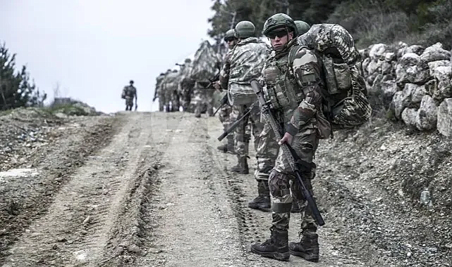 NATO Irak'tan çekildi, Türk askeri yurda döndü