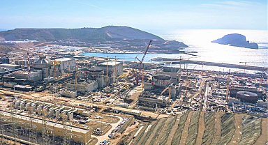 AKKUYU NGS'NİN 2. GÜÇ ÜNİTESİ'NİN 6. KATMANI KURULDU