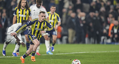 Fenerbahçe Beşiktaş'ı 90+11'de devirdi