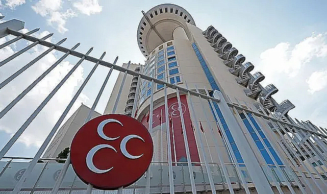 MHP'de üç il yönetimi görevden alındı
