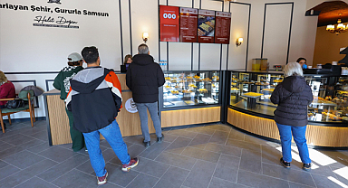 Samsun Tanıtım Merkezine Vatandaşlardan Yoğun İlgi