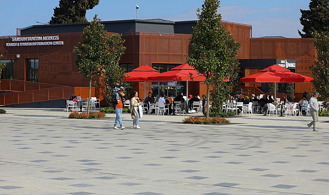 Samsun Tanıtım Merkezine Vatandaşlardan Yoğun İlgi