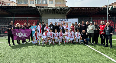 Samsun Uğur Okulları Samsun'u Türkiye finallerinde temsil edecek 