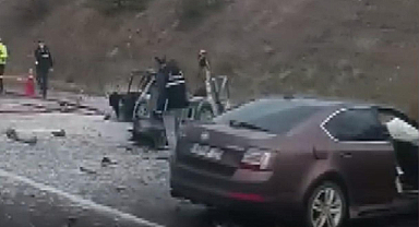 Ters yöne girip facia yarattı: 5 kişi hayatını kaybetti