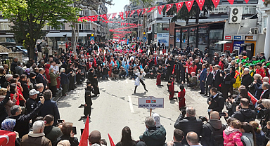 TÜRK DÜNYASI ÇOCUKLARI SAMSUN’DA BULUŞUYOR