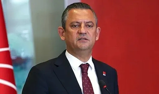 Genel Başkanlıktan Grup Başkanlığına: Özgür Özel kendini Grup Başkanı Seçtirdi