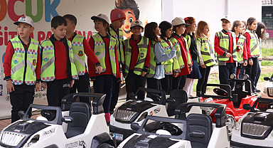 İlkadımlı Minikler Trafik Kurallarını Eğlenerek Öğreniyor