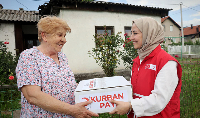 Türk Kızılayı 30 ülkede 200 bin kurban kesti