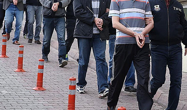 42 ilde FETÖ operasyonu: 237 şüpheli yakalandı