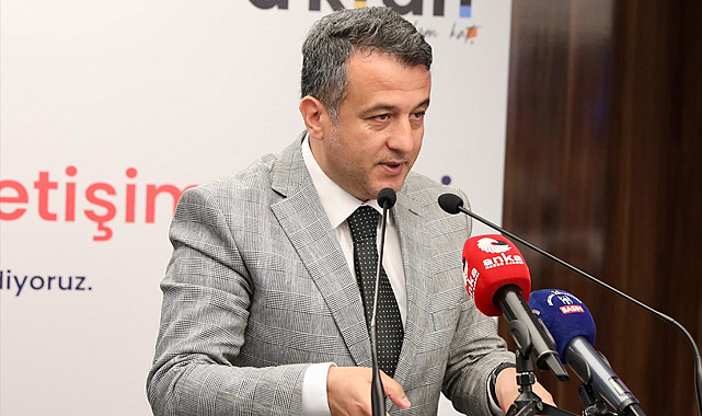 BAŞKAN DOĞAN’A “GENÇ DOSTU KENT” ÖDÜLÜ