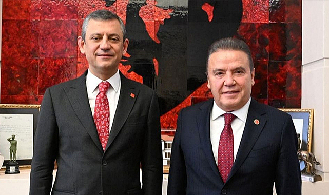 Muhittin Böcek'ten Özgür Özel ve Ferdi Zeyrek açıklaması