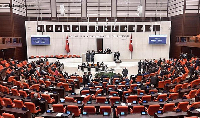 TBMM'ye tatil yok çalışmaya devam