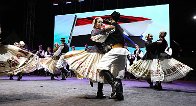36. Uluslararası Samsun Halk Oyunları Festivali Başlıyor