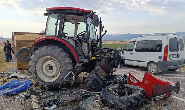 Cenaze dönüşü feci kazada 3 kişi hayatını kaybetti