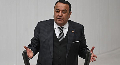 CHP Ankara Milletvekili Adnan Beker, istifa etti
