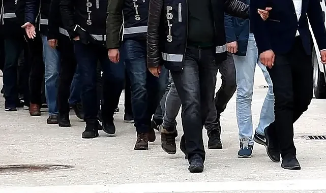 Kamuda köstebek operasyonu: Polis, adliye personeli ve avukatların olduğu 50 kişi gözaltında