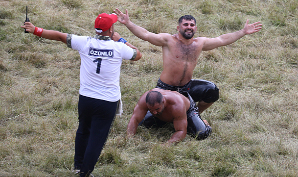 Tarihi Kırkpınar Yağlı Güreşleri Muhteşem Final İle Sona Erdi