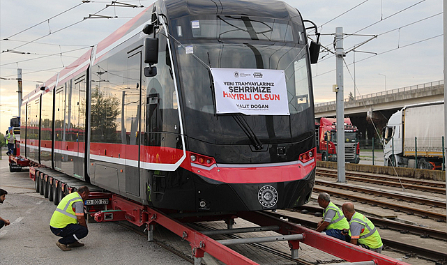 Samsun'un yeni tramvayları gelmeye devam ediyor