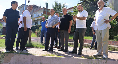 Başkan İhsan Kurnaz sahada vatandaşla birlikte çözüm üretiyor