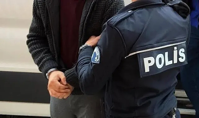 Polis ve Jandarma denetim noktalarını paylaşan 36 kişi gözaltına alındı