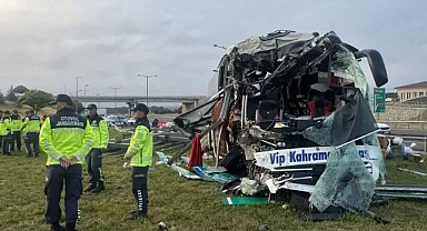 Trafik kazalarında ağır bilanço: 1430 ölü 272 bin yaralı