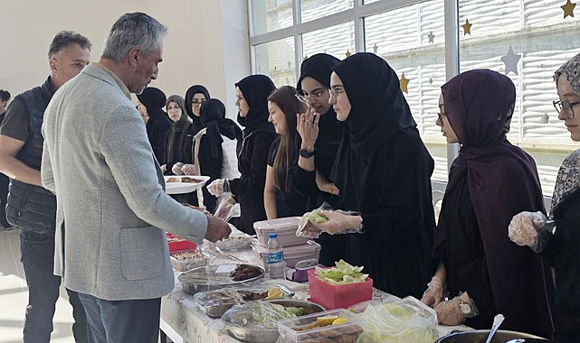 Atakum Anadolu İmam Hatip Lisesi öğrencilerinden Gazze’ye anlamlı destek